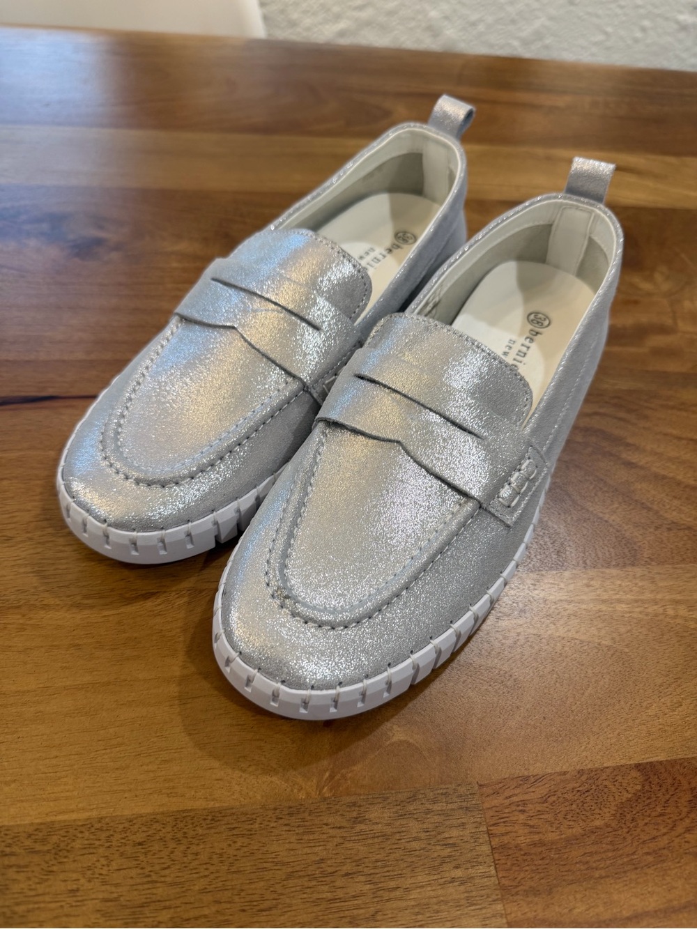 NWOT bernie mev. Silver Glitter Slip-On Penny Loafers Women’s Size 38 / US 7.5